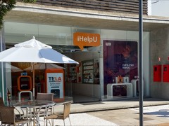 Fachada da loja iHelpU Zona Sul, em Porto Alegre
